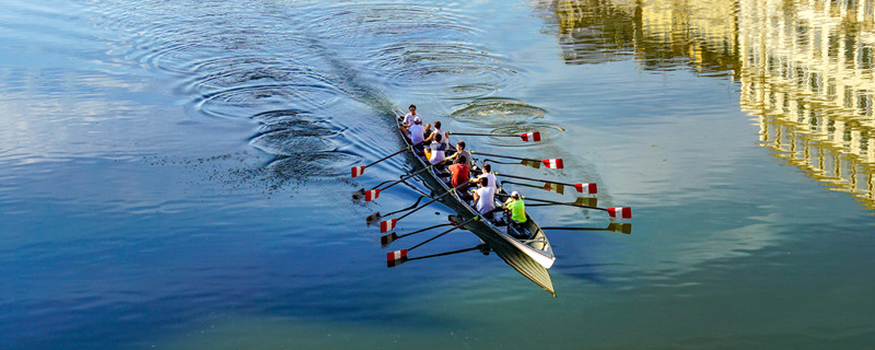 赛艇运动使用的船艇起源于哪个国家 赛艇运动起源于哪个国家