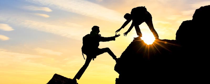 摔倒才能成功的励志句子 摔倒才能成功励志句子有哪些