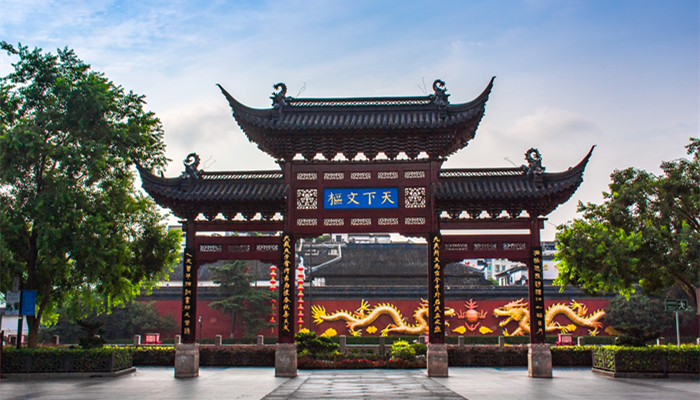 名落孙山的主人公是谁 名落孙山的主人公是谁