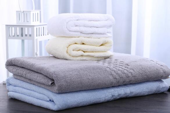 毛巾怎么叠枕头 宝宝毛巾定型枕折法