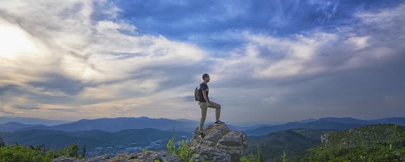 挺过去熬过去霸气句子 挺过去熬过去霸气句子有哪些