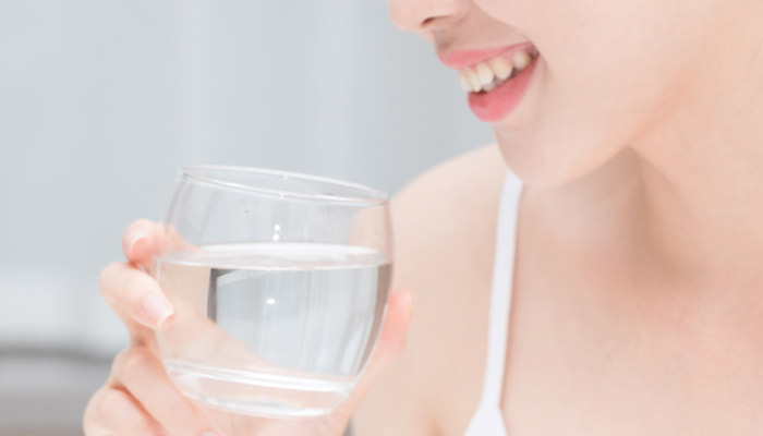 每天饮水不少于多少毫升 每天饮水多少毫升合适