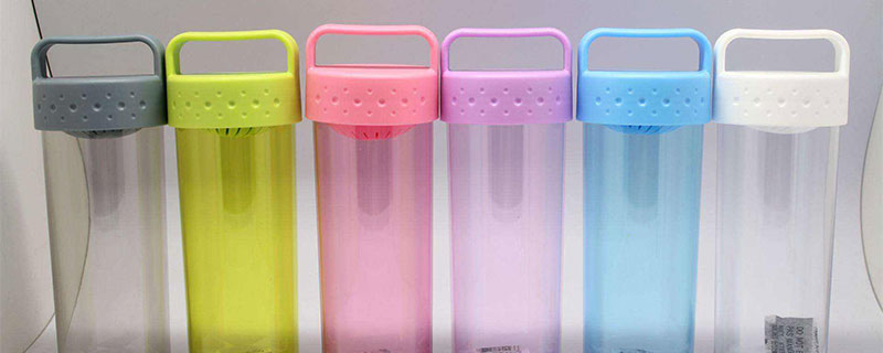 pc塑料杯子喝热水有害吗 pc塑料杯能装开水吗