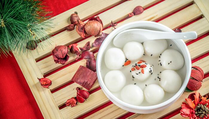 速冻黑芝麻汤圆怎么煮 速冻黑芝麻汤圆煮多久