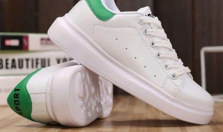 系花鞋带的漂亮方法 系花鞋带的漂亮方法图解