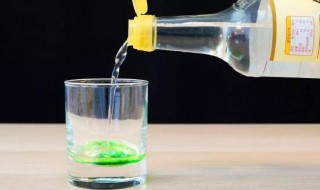 白醋洗脸有什么功效（盐加白醋洗脸有什么功效）