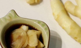 米醋泡生姜有什么功效（小米醋泡生姜的功效）