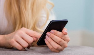 苹果手机连接华为手表怎么换表盘（苹果手机连接华为手表怎么换表盘背景）