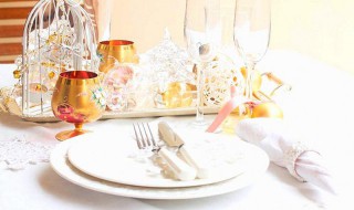 如何清洗餐具（如何清洗餐具无洗洁精残留）