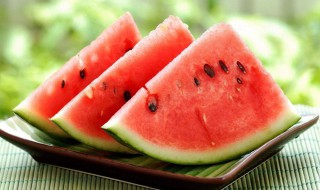 西瓜切块怎么存放冰箱 西瓜切块怎么存放冰箱里