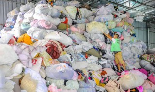 废旧的衣服怎么办（废旧的衣服怎么处理）