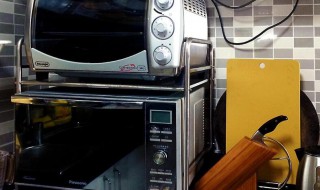 微波炉能当烤箱用吗（微波炉能当烤箱用吗能烤月饼吗）