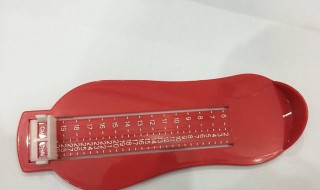 脚长怎么量（脚长怎么量的正确方法）