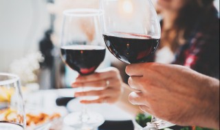 喝酒了头晕怎么解决 喝酒了头晕怎么解决问题