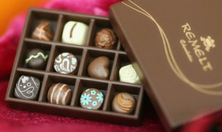 巧克力吃多了会怎么样 百分百巧克力吃多了会怎么样