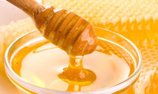 脸上抹蜂蜜有什么功效 脸上抹蜂蜜有什么功效和作用