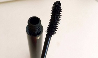 睫毛膏怎么选才正确（选睫毛膏注意什么）