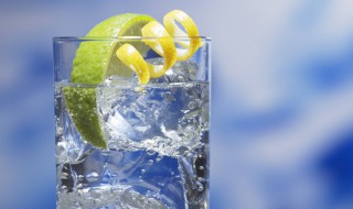 如何过个清凉的夏天（夏天清凉的办法）