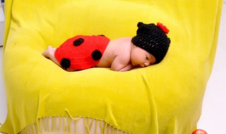 给宝宝拍照怎么拍（给宝宝拍照怎么拍的）