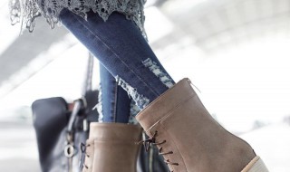 梦见穿别人的鞋（梦见穿别人的鞋很合脚）