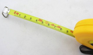 卷尺使用方法规范 卷尺使用方法规范图