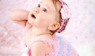 鼠年宝宝女孩霸气名字（鼠年宝宝女孩霸气名字四个字）