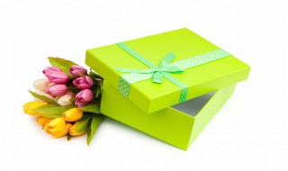 朋友结婚送什么 朋友结婚送什么鲜花