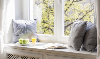 选购窗帘选购要注意些什么（怎样选购窗帘应该注意什么）