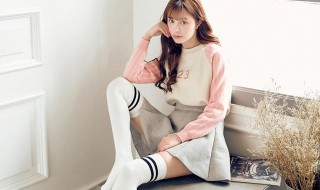 防止过膝袜下滑小妙招 怎样防止袜子下滑