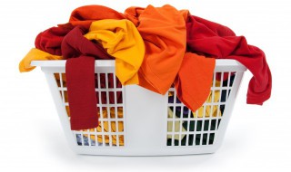 去除衣服馊味的小妙招 如何去除衣服的馊味