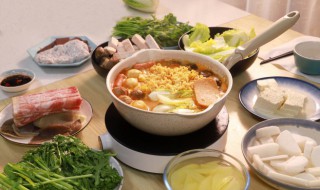 女性该如何正确选择抗衰老的食物（女性该如何正确选择抗衰老的食物呢）