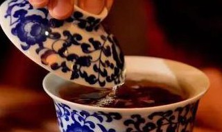 盖碗茶正确的喝法（盖碗茶正确的喝法图解视频）