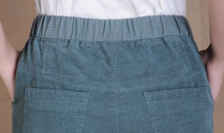 松紧带裤腰大改小简单方法（松紧带裤腰大怎么改小简单又好看）