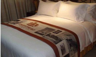 酒店横条布作用（酒店床上横条布作用）