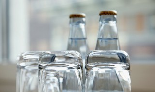 双层玻璃杯盖子打不开怎么办 双层玻璃杯打不开盖怎么解决