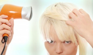 头发柔顺剂的正确使用方法 头发柔顺剂的正确使用方法图片