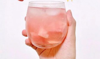 桃子水的功效（桃子水的功效与作用禁忌）