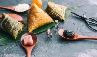 中国人如何庆祝端午节 中国人如何庆祝端午节英语作文