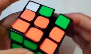 魔方是怎么做的 魔方是怎么做的200字左右