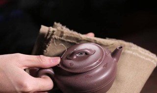 如何清洗紫砂壶 如何清洗紫砂壶的茶渍