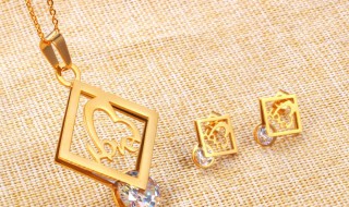 关于耳环的文案（有关耳环的文案）