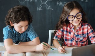 pon灯闪烁是什么意思 路由器pon灯闪烁是什么意思