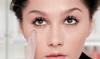 怎么样去除黑眼圈（怎么样去除黑眼圈和眼袋效果好）