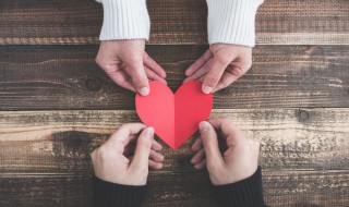 银色情人节的寓意是什么意思（银色情人节代表着什么）