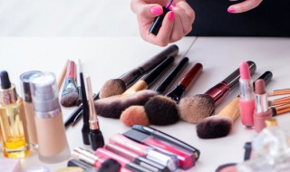 粉底刷如何清洗 粉底刷清洗用什么