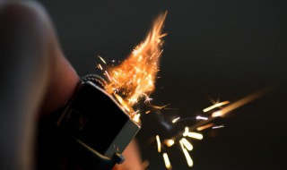 打火机的火焰温度多少 打火机火焰一般多少度