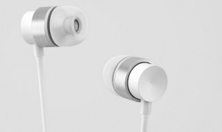 入耳式耳机怎么分左右 入耳式耳机的左右怎么分