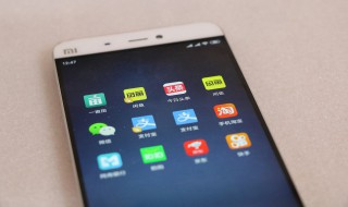 怎么查自己手机号码（怎么查自己手机号码的所有快递）