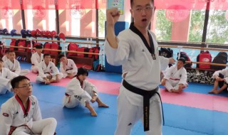 跆拳道黑带怎么分段（跆拳道黑带分段吗）