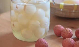 泡荔枝酒有白色沉淀正常吗 泡荔枝酒有白色沉淀正常吗图片